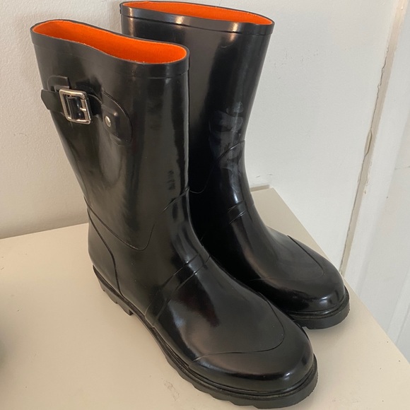 Joe Fresh Boots - Picture 1 of 5